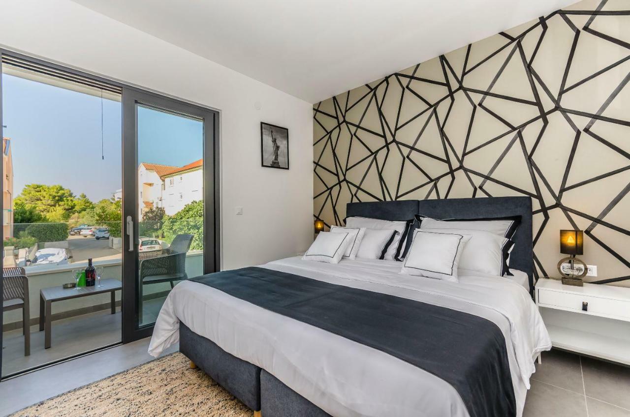 Apartments Villa Adriana I Srima Εξωτερικό φωτογραφία