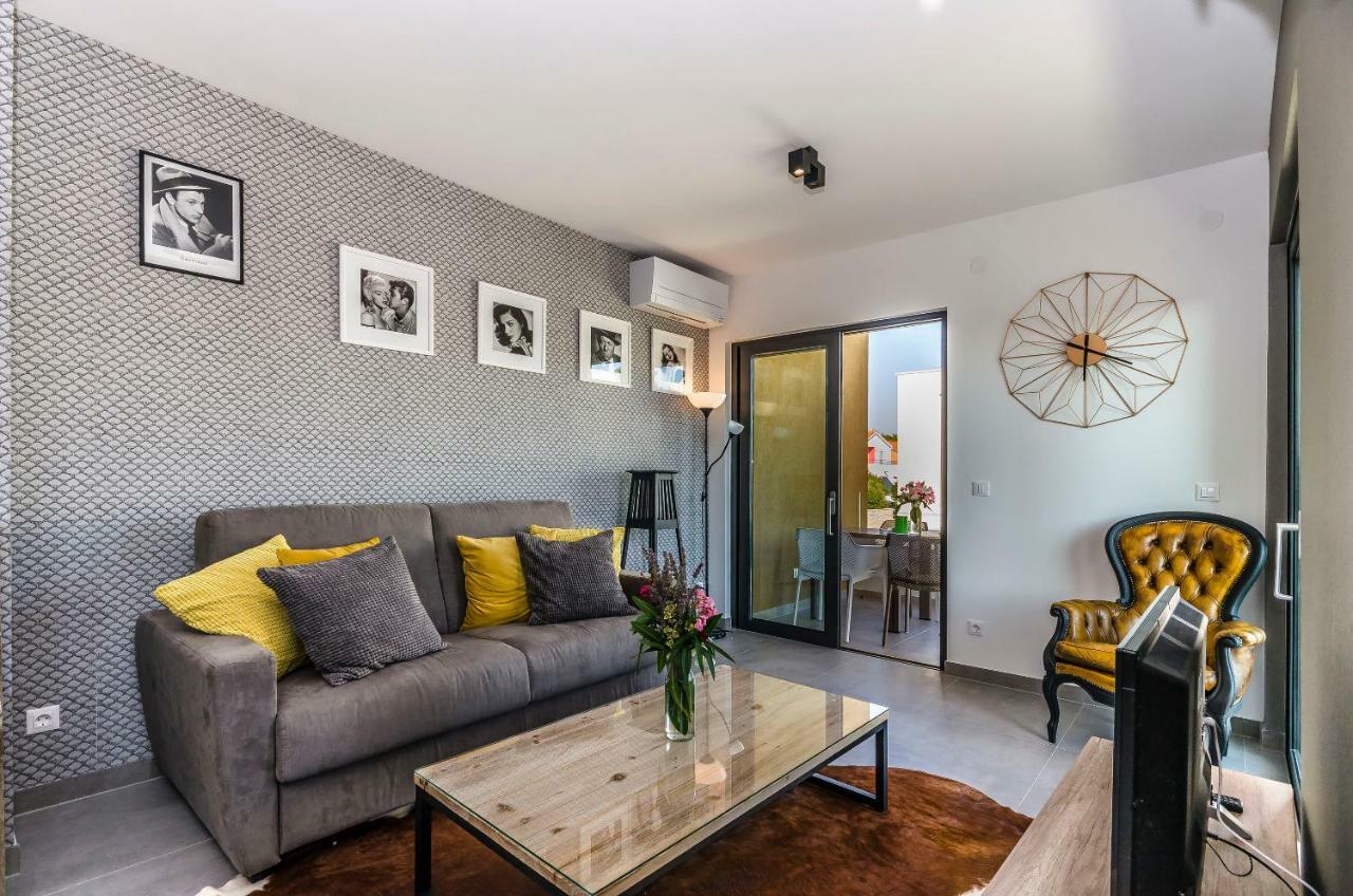 Apartments Villa Adriana I Srima Εξωτερικό φωτογραφία